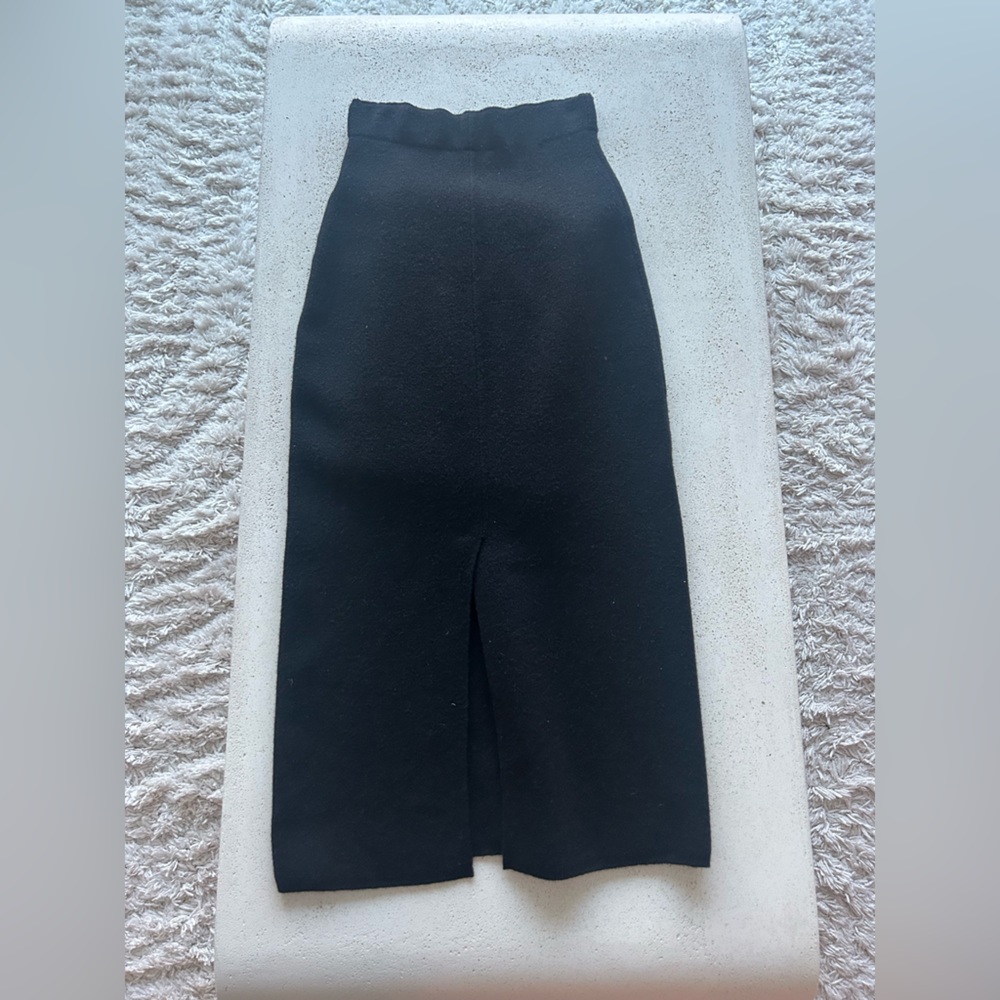 Babaton Black Wool Pencil Skirt - Picture 2 of 5